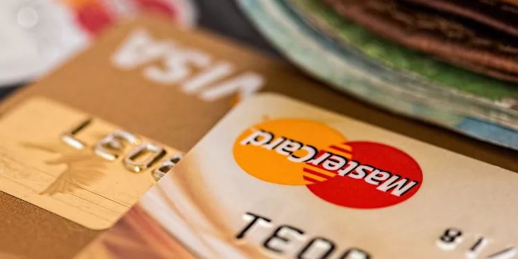 美國銀行卡種類、開戶類別及匯款須知
